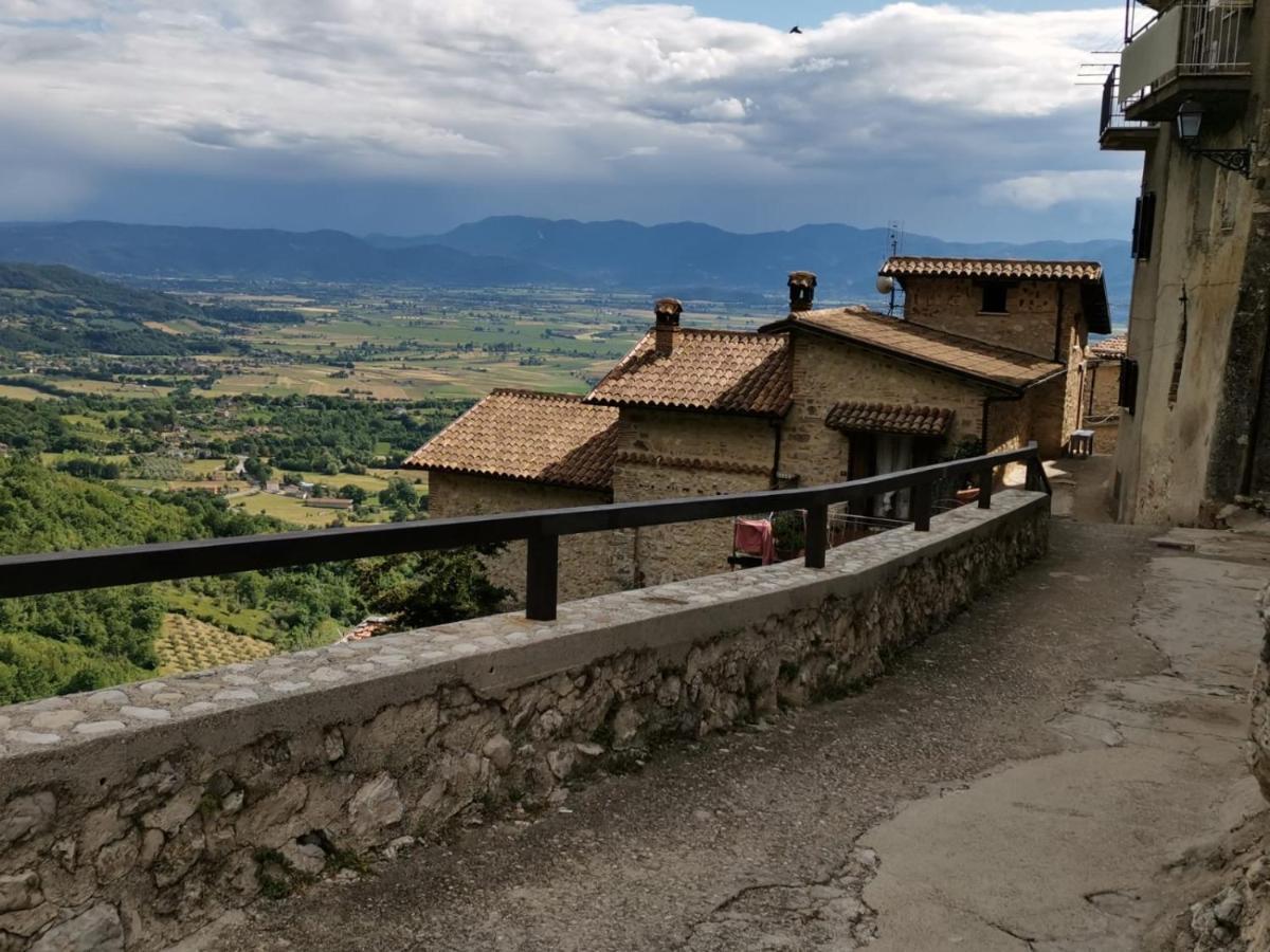 Poggio BustoneIl Torrione别墅 外观 照片